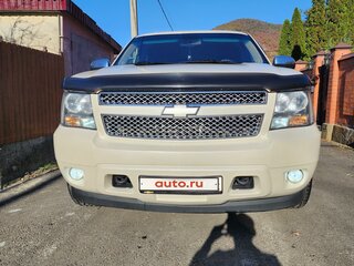 2012 Chevrolet Tahoe 6AT III, белый, 2500000 рублей, вид 3