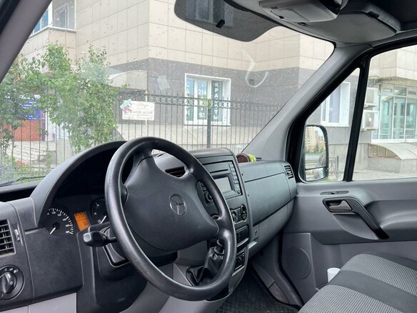2013 Mercedes-Benz Sprinter, чёрный, 3500000 рублей - вид 17