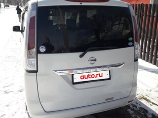 2012 Nissan Serena IV (C26), белый, 1400000 рублей, вид 3