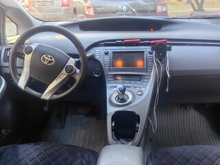 2010 Toyota Prius III (XW30), чёрный, 1050000 рублей, вид 5