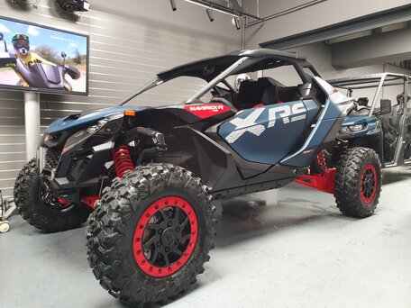 2025 BRP Can-Am Maverick R X RS SAS, синий, 5100000 рублей, вид 1