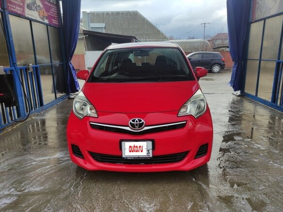 2012 Toyota Ractis II, красный, 999999 рублей