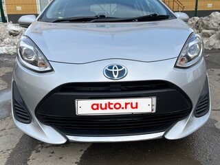 2019 Toyota Aqua I Рестайлинг 2, серый, 1450000 рублей, вид 1