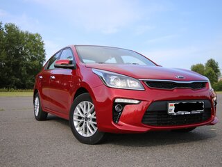 2019 Kia Rio IV, красный, 1477496 рублей, вид 4