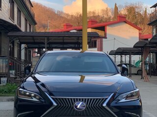 2019 Lexus ES 300h VII, синий, 4600000 рублей, вид 4