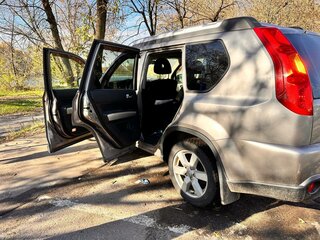2010 Nissan X-Trail II, серый, 1099000 рублей, вид 2