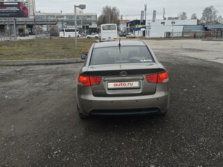 2009 Kia Cerato 5-speed II, серый, 780000 рублей, вид 3