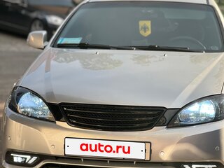 2014 Daewoo Gentra II, серебристый, 690000 рублей, вид 4