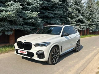 2020 BMW X5 30d IV (G05/G18), белый, 6650000 рублей, вид 1