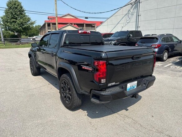 2026 Chevrolet Colorado III, чёрный, 6467772 рублей - вид 3