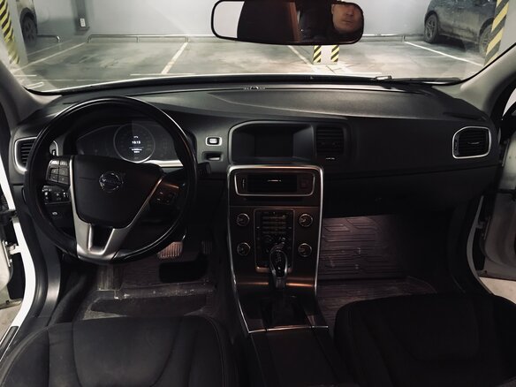 2014 Volvo S60 II Рестайлинг, белый - вид 5