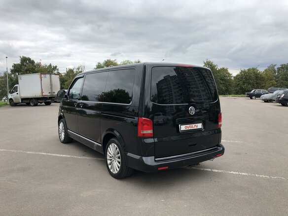 2011 Volkswagen Multivan T5 Рестайлинг, чёрный - вид 2
