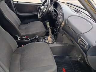 2010 Chevrolet Niva I Рестайлинг, золотистый, 500000 рублей, вид 5