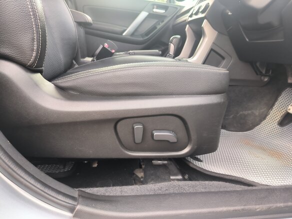 2012 Subaru Forester IV, серебристый, 1545000 рублей - вид 18