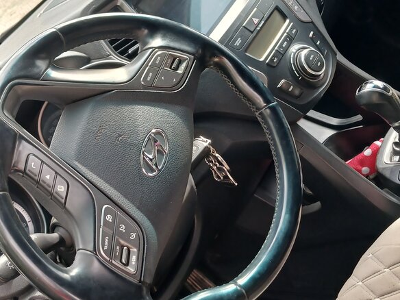2014 Hyundai Santa Fe Grand III, чёрный, 2250000 рублей - вид 8