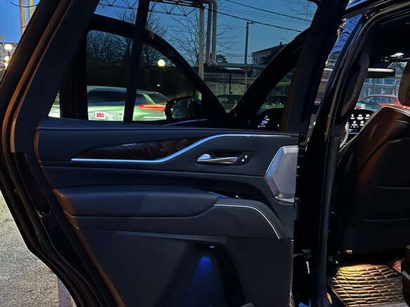 2023 Cadillac Escalade V, чёрный, 15000000 рублей - вид 12