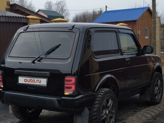 2017 Lada (ВАЗ) 2121 (4x4) I Рестайлинг, чёрный, 699000 рублей, вид 3