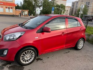 2012 Kia Picanto II, красный, 500000 рублей, вид 4
