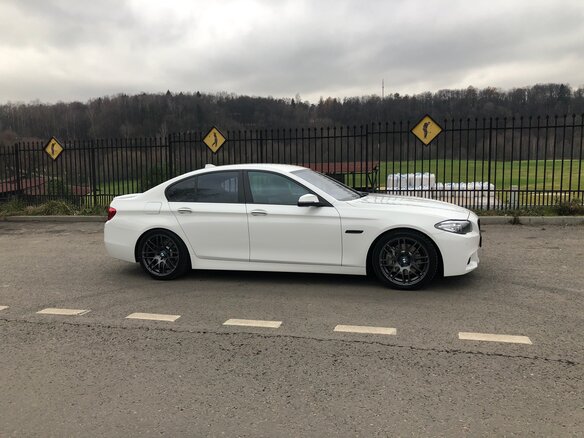 2013 BMW 5 серии 530d xDrive VI (F10/F11/F07) Рестайлинг, белый - вид 8