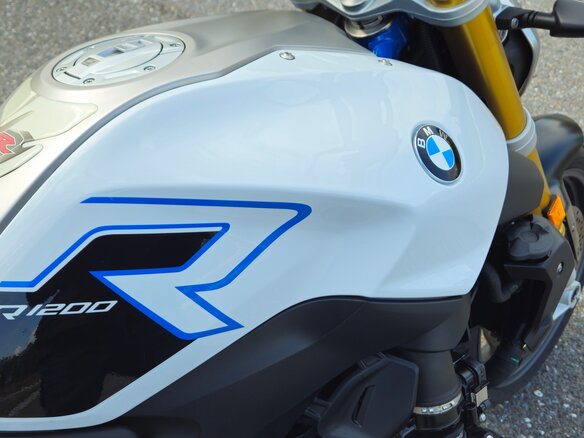 2017 BMW R 1200 R, белый, 1200000 рублей - вид 7