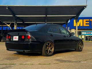 1999 Toyota Altezza, чёрный, 700000 рублей, вид 5