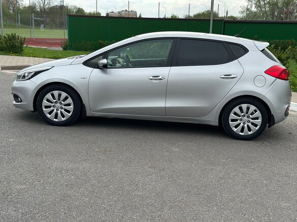 2014 Kia Ceed II, серебристый, 1105000 рублей - вид 3