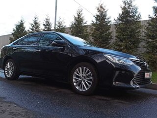 2015 Toyota Camry VII (XV50) Рестайлинг, чёрный, 2175000 рублей, вид 1