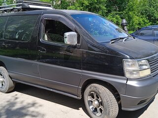 1998 Nissan Elgrand I (E50), чёрный, 888000 рублей, вид 3