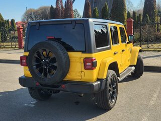 2021 Jeep Wrangler IV (JL), жёлтый, 3900000 рублей, вид 4