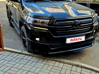 2015 Toyota Land Cruiser 200 Series Рестайлинг 2, чёрный, 6300000 рублей, вид 5
