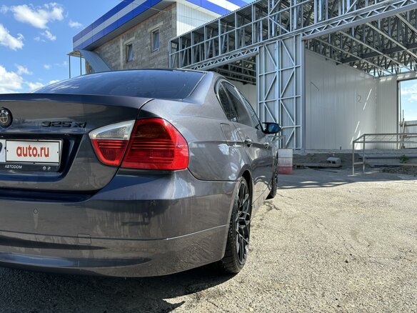 2007 BMW 3 серии 325xi V (E90/E91/E92/E93), серый, 1425000 рублей - вид 6