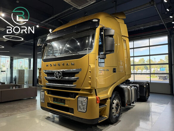 2023 IVECO-Hongyan 4x2, жёлтый, 3450000 рублей - вид 2
