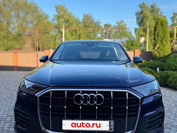 2021 Audi Q7 45 TDI II (4M) Рестайлинг, синий, 9490000 рублей - вид 4