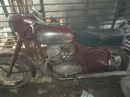 1973 Jawa 350/360, красный, 100000 рублей, вид 2