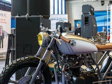 1980 Kawasaki Z 400, серый, 506570 рублей, вид 3