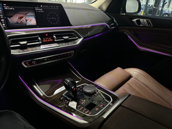 2020 BMW X5 25d IV (G05/G18), чёрный, 6400000 рублей - вид 21