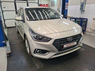 2017 Hyundai Solaris II, бежевый, 1500000 рублей, вид 3