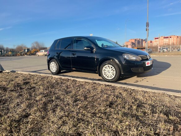2012 Volkswagen Golf VI, чёрный, 650000 рублей - вид 3
