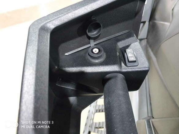 2019 Polaris 800 Titan, серый - вид 11