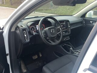 2018 Volvo XC40 I, белый, 2950000 рублей, вид 5