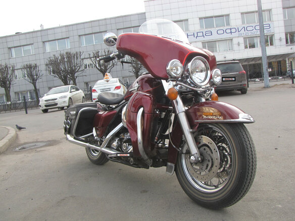 1999 Harley-Davidson Road King, красный