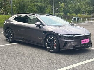 2025 Zeekr 007 GT 75 kWh, серый, 7300000 рублей, вид 3
