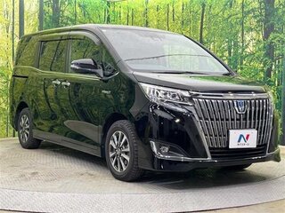 2020 Toyota Esquire I Рестайлинг, чёрный, 1950000 рублей, вид 1