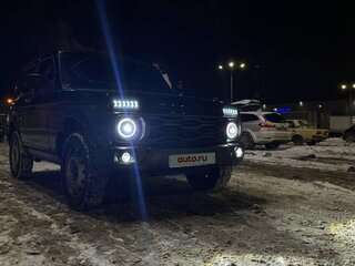 2011 Lada (ВАЗ) 2121 (4x4) I Рестайлинг, зелёный, 450000 рублей, вид 2