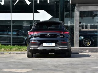 2026 Mercedes-Benz EQE SUV 500, чёрный, 9700000 рублей, вид 3