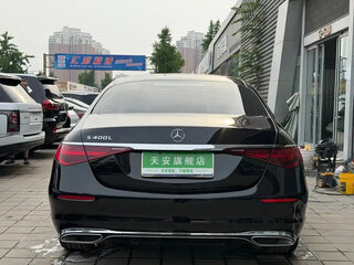 2024 Mercedes-Benz S-Класс 400 Long VII (W223), чёрный, 12000000 рублей, вид 4