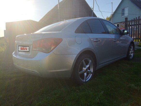 2009 Chevrolet Cruze I, серый, 520000 рублей - вид 8
