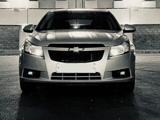 2012 Chevrolet Cruze I, серебристый, 850000 рублей, вид 1