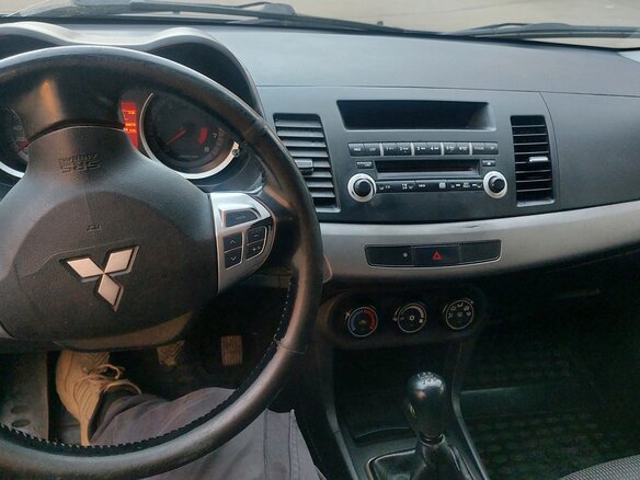 2007 Mitsubishi Lancer X, серый, 260000 рублей - вид 12