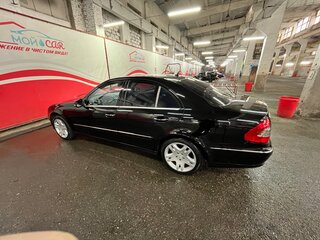 2007 Mercedes-Benz E-Класс 280 III (W211, S211) Рестайлинг, чёрный, 1550000 рублей, вид 4